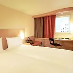 Ibis Centre Gare Et Congres 3*
