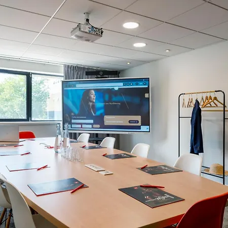 Hotel Ibis Centre Gare Et Congres 3*