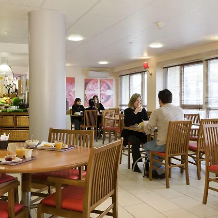 Ibis Centre Gare Et Congres Hotel 3*