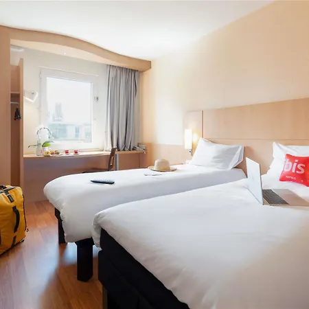 Hotel Ibis Centre Gare Et Congres 3*