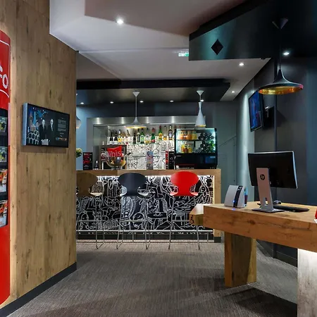 מלון Ibis Centre Gare Et Congres 3*