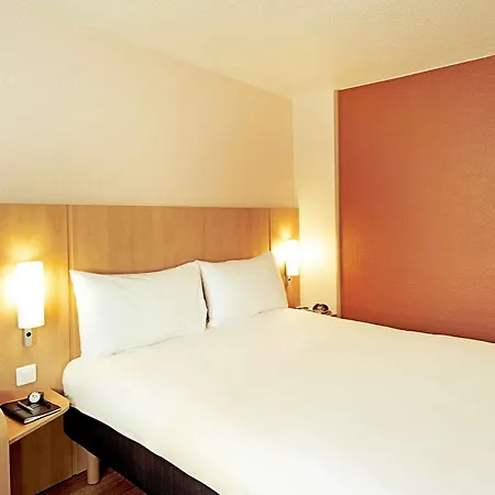 Ibis Centre Gare Et Congres נאנסי