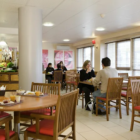 Ibis Centre Gare Et Congres 3* נאנסי