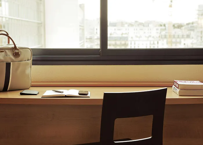 Ibis Centre Gare Et Congres 3*