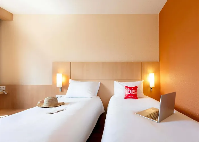 מלון Ibis Centre Gare Et Congres 3*
